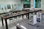 Laboratórios de Física e Química